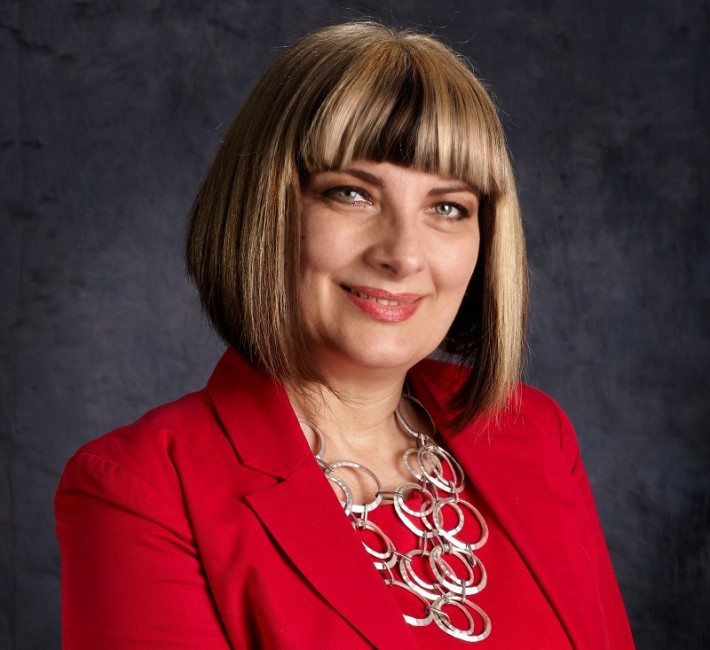 Eleni-Fakotakis-sm